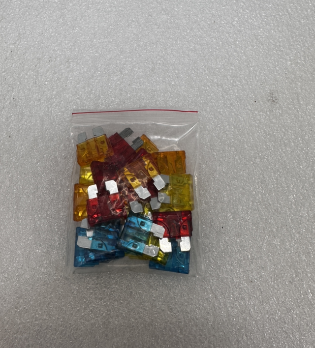 Pack of assorted fuses