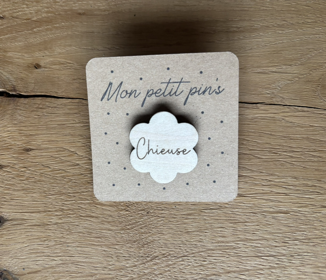 Pin’s Chieuse