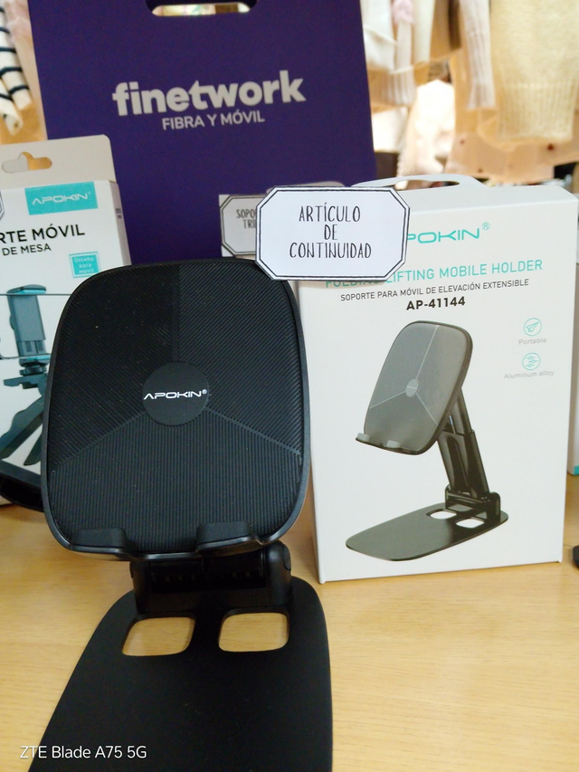 Soporte metal mesa movil/ tablet