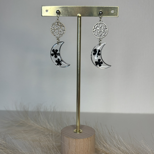 Boucles d’oreilles lune fleur noire