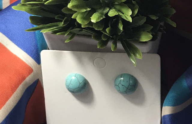 Turquoise Stud Earrings - STU76