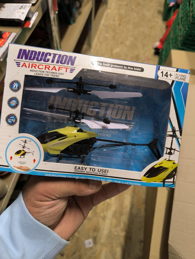 DRONE AUTONOME HÉLICOPTÈRE 