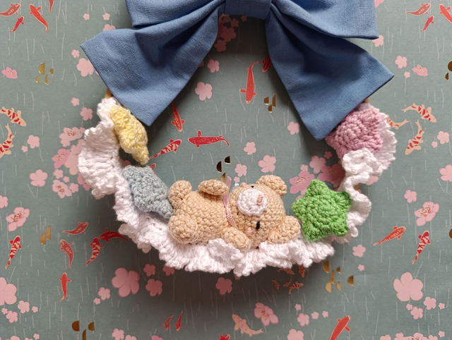 Dekoring "Schlafender Teddy mit Sternen" 