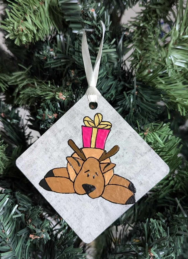 Cerf et son cadeau 2024