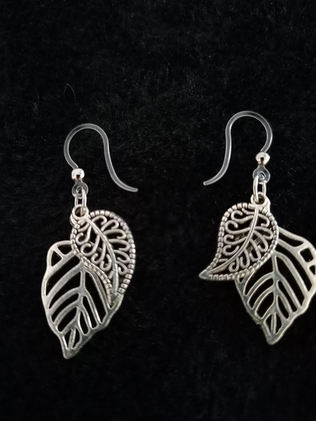 Boucles d'oreilles doubles feuilles 