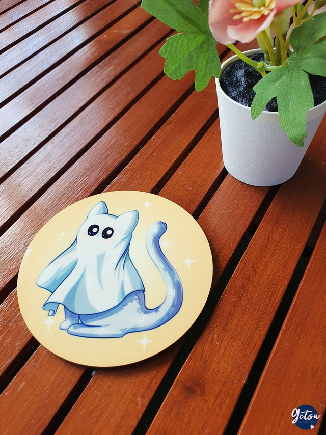 Sous-verre en bois contreplaqué, chat fantôme