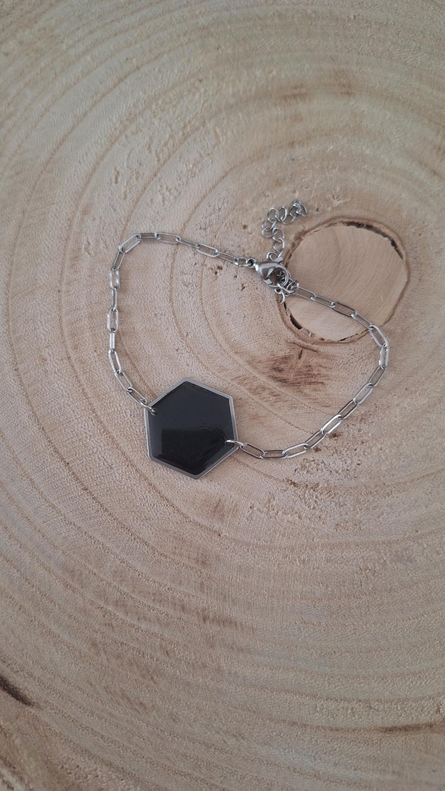 Bracelet hexagonal noir 