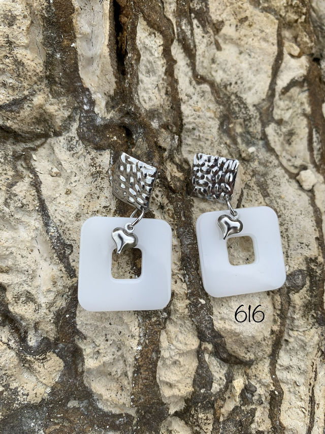 🤍Boucles d’Oreilles Chic &amp; Graphiques –  Réf. 616