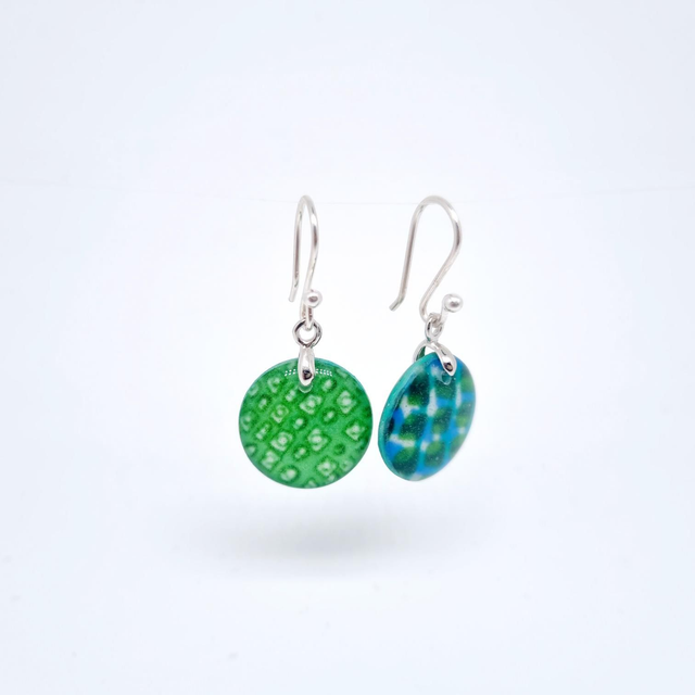 Boucles d&#039;oreilles vert rondes PM