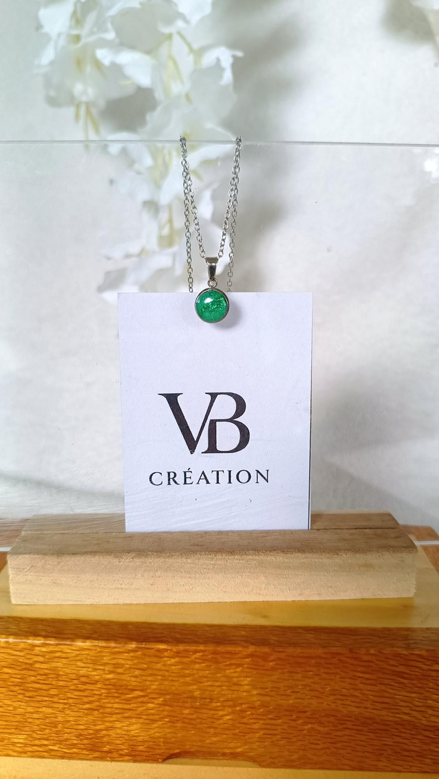 Pendentif vert 10mm