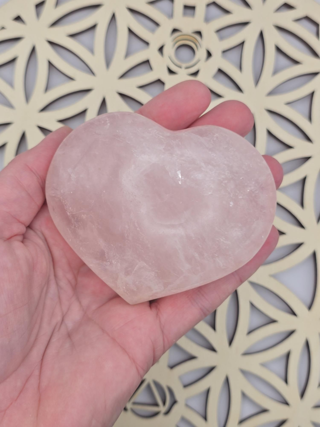 Quartz rose forme cœur