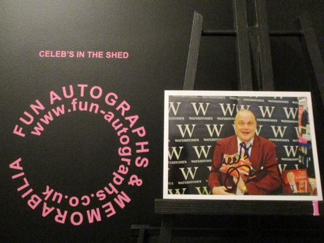 Al Murray Authentic Autographed 7x5 Our Facing Photograph (1)