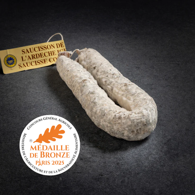 Saucisse sèche courbe de l&#039;Ardèche IGP 