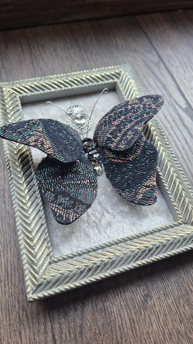 Cadre "3D dark Butterfly"