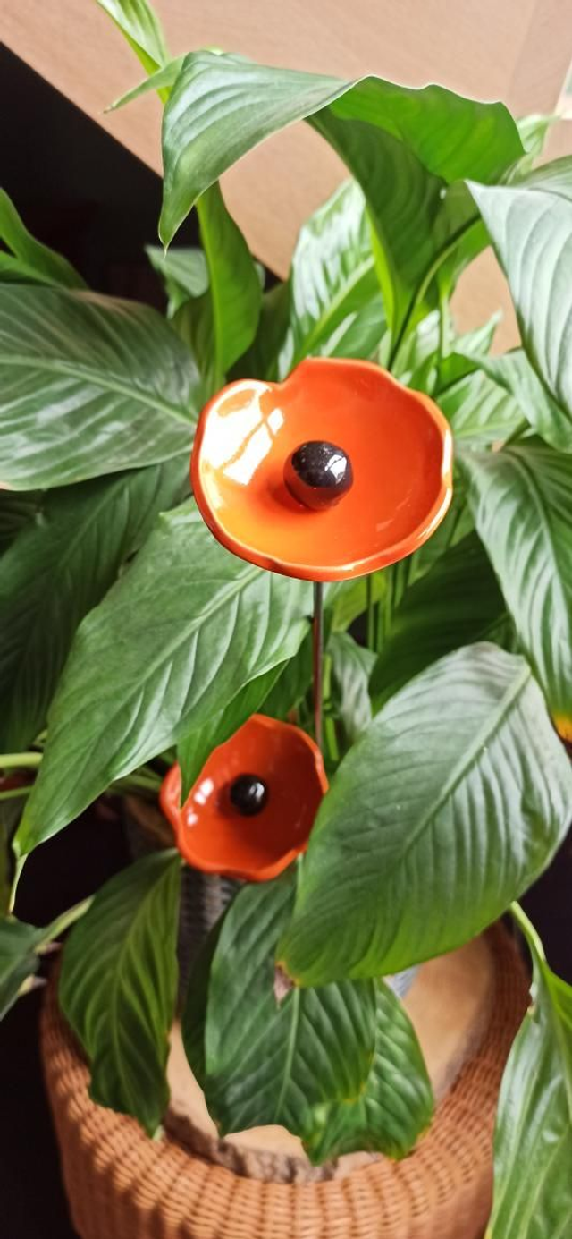 Fleur orange, tige de 33 cm