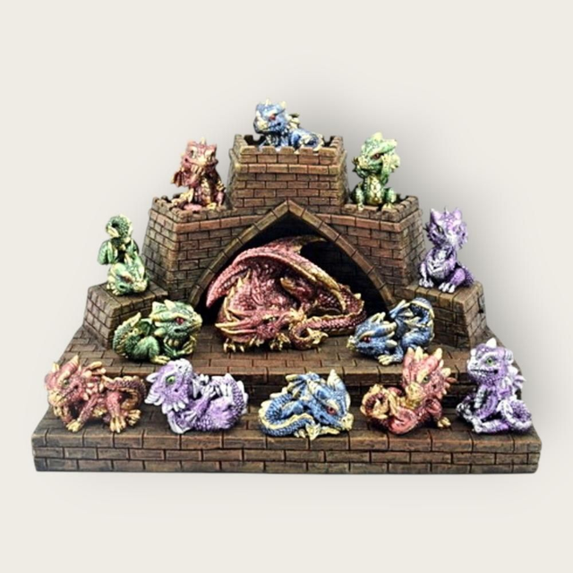 Bébé dragon fantasy aléatoire 