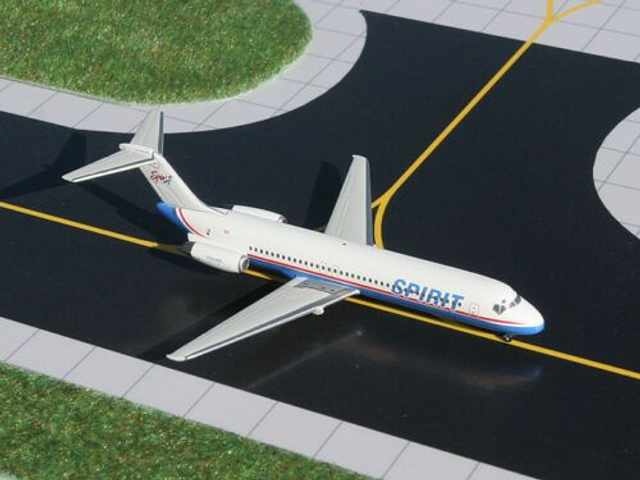 Spirit Airlines DC-9-32 (N969ML), 1:400