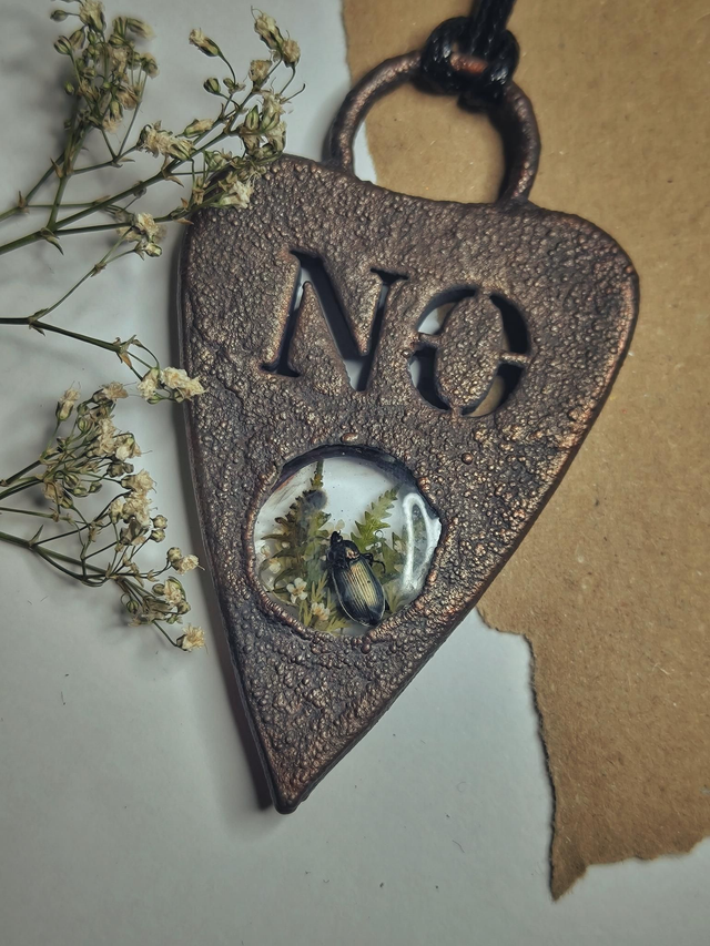 Ground Beetle Large Planchette 