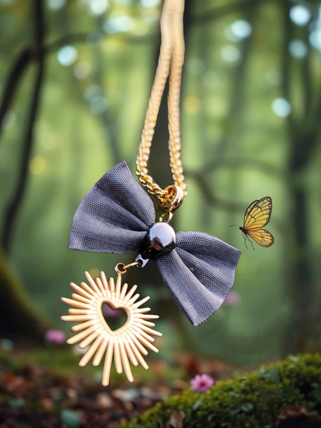 Collier &#039;Lightning Crashes&#039;