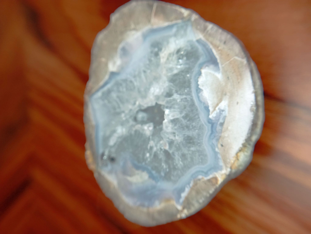 Geode Célestine 1