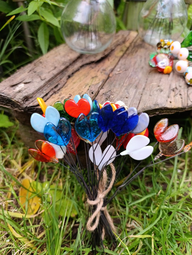 Cœur en verre, 3 euros le cœur , couleur au choix 