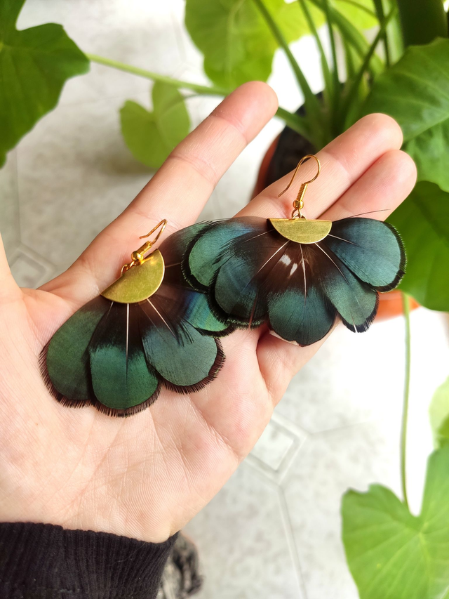 Boucles d'oreilles demi-lune Faisan doré vertes