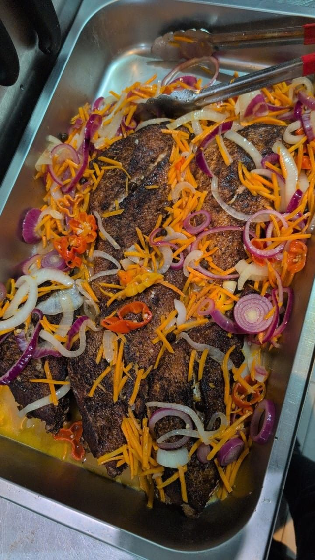 Escovitch Headless Red Fish - Small Tray (5 Whole Fish)