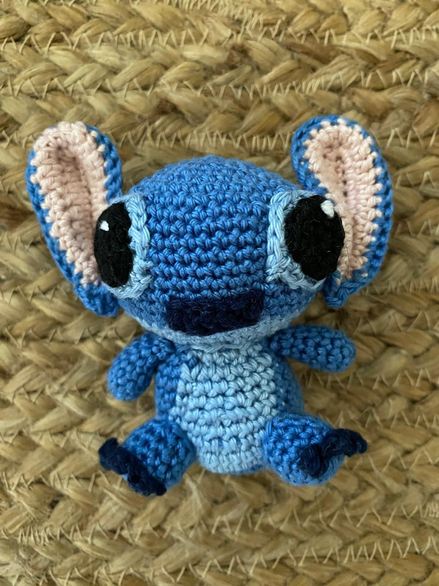 Figurine Stitch 