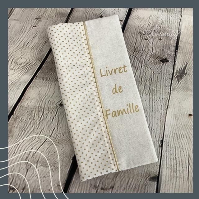Protège livret de famille blanc et or