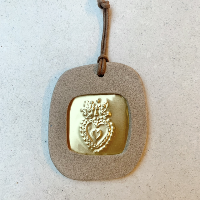 Petit cadre en grès illustration cœur sacré