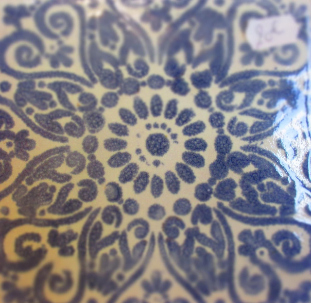 COLLECTION: "Vibrations" bleu sur blanc - vendu 