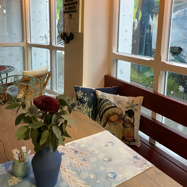 Book a table 