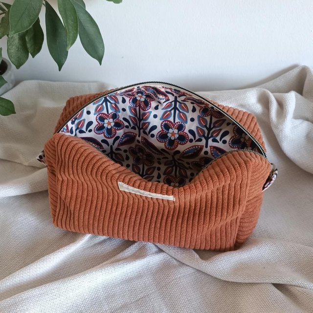 Trousse rectangle taille M en velours côtelé - Tissus au choix