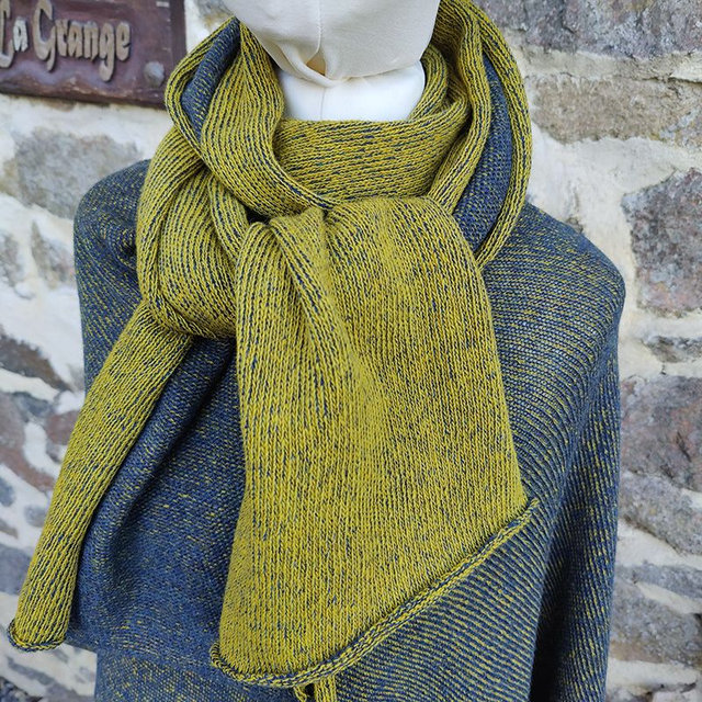 Couleurs lambswool two colour scarf. Mustard and Navy reversible scarf. Unisex scarf. Accessories.