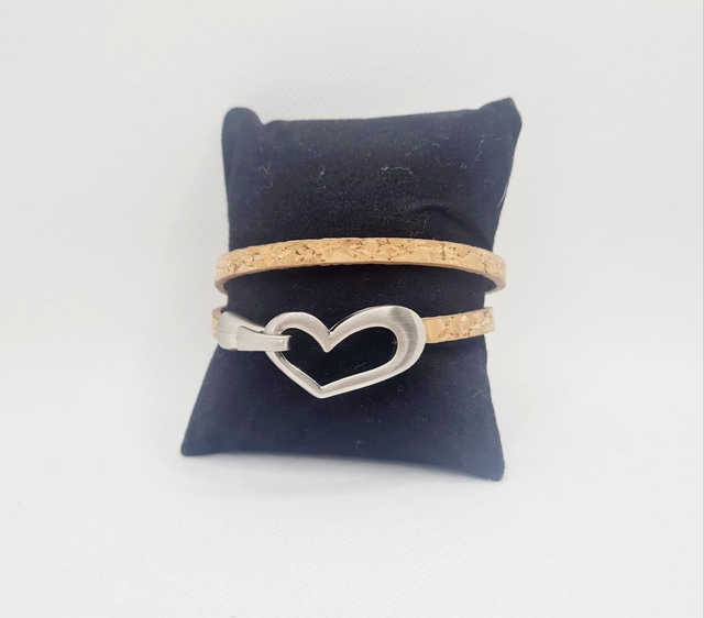 Bracelet 2 tours "Paka" en liège naturel et fermoir cœur en métal zamac (antiallergique)