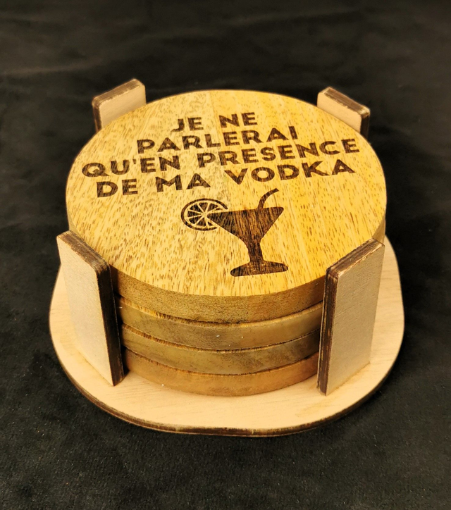 4 sous-verres en bois (lot de 4 + 1 support)