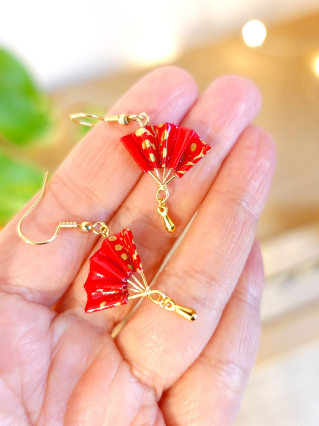 Boucles d'oreilles origami éventail / INOX doré / Papier japonais washi / Rouge, or /