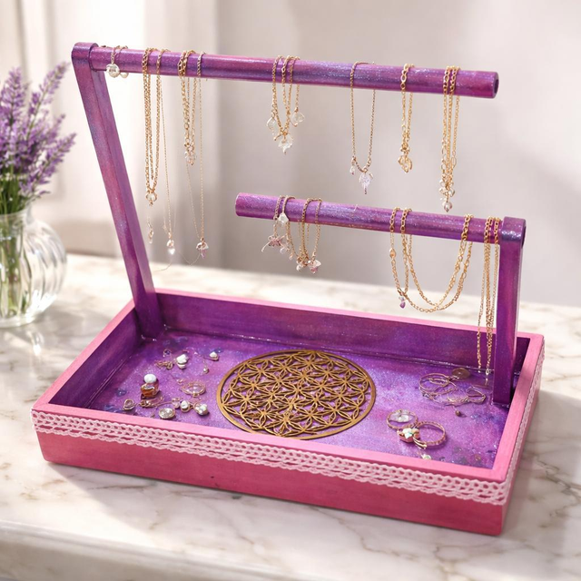 "Charms" - Porte bijoux artisanal - Bois et résine