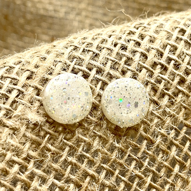 Ohrstecker Creme Glitzer 