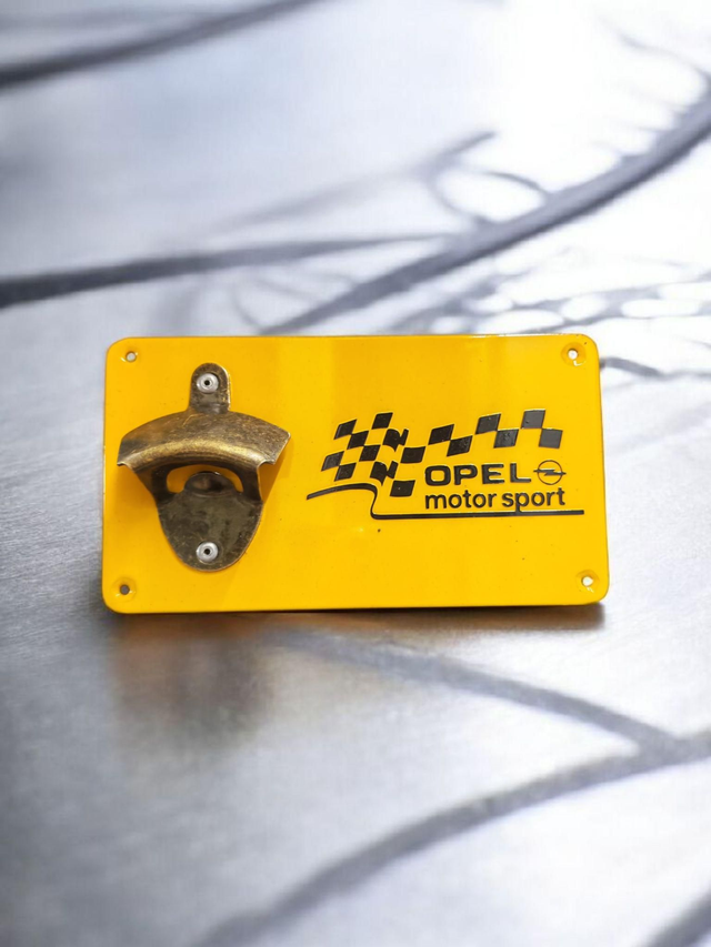 Décapsuleur mural Opel sport 