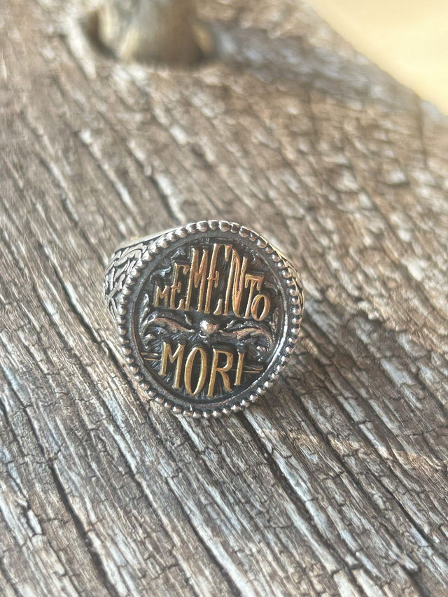 Anello Memento Mori