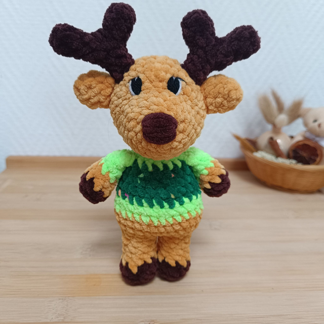 Renne en pull d'hiver 🦌❄️