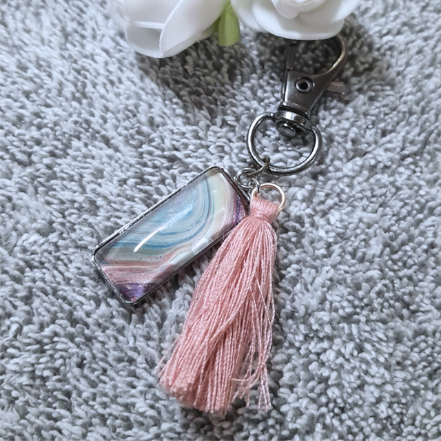 OMBRE ROSE - Bijou de sac - Rectangle 10x25 mm &amp; pompon vieux rose