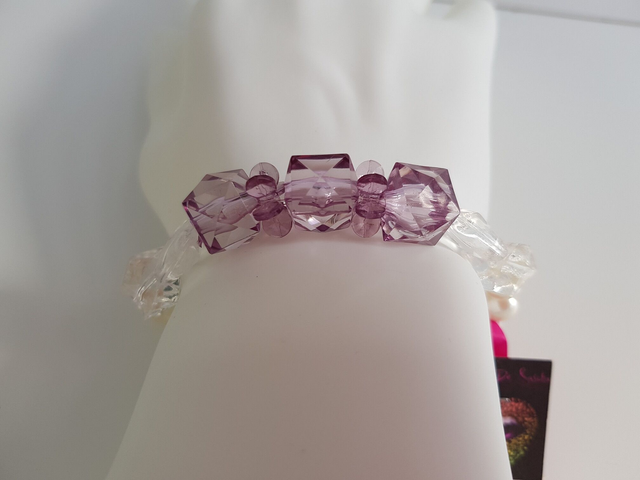 Bracelet Perles Blanches Nacrées Violet Transparent
