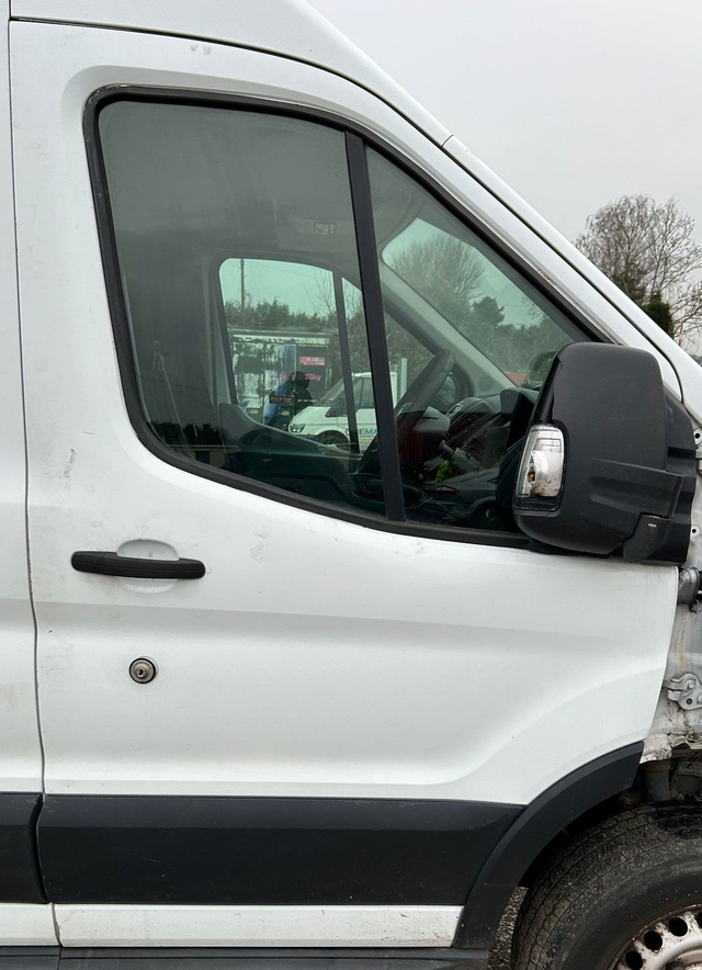 (USED) Ford Transit MK8 Drivers Front Right Door Frozen White 2014-2018