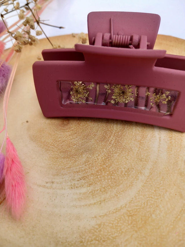 Barrette reine Anne 