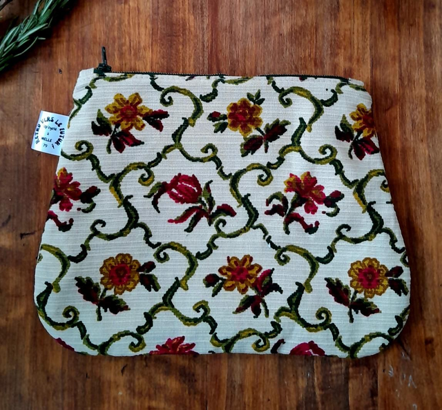 Pochette tapisserie beige fleurs