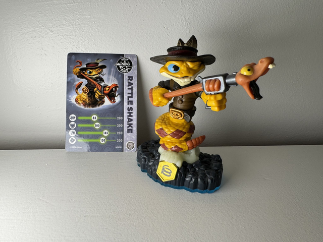 Rattle Shake - Undead - Skylanders - Swap Force