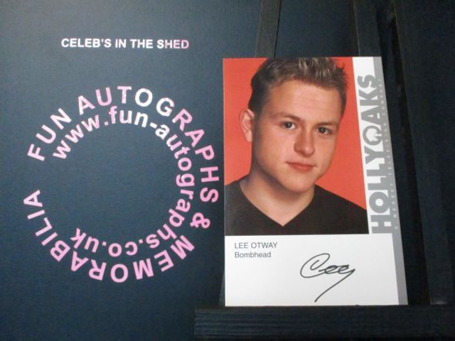 Lee Otway (Bombhead) Original Pre-Print Hollyoaks 6x4 Cast Card (See Pic)