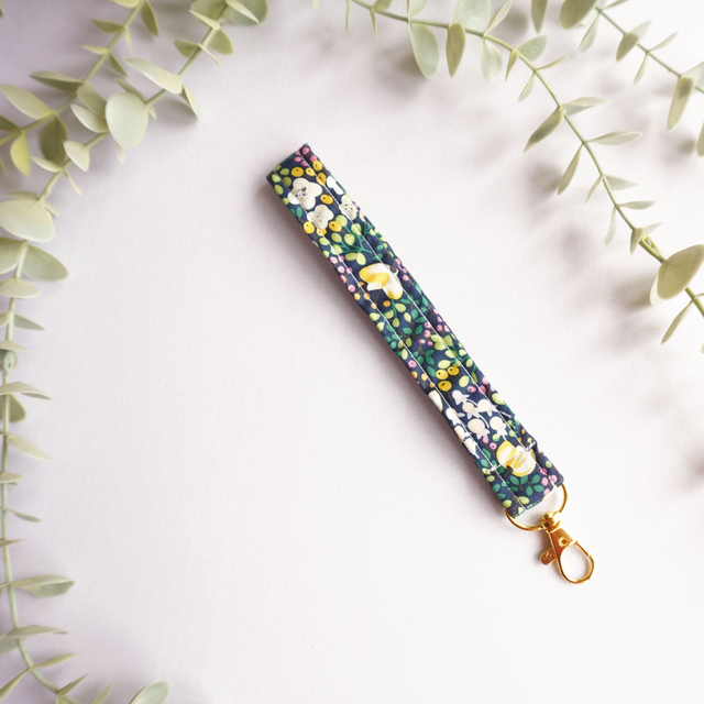 Violet Keyring Wristlet